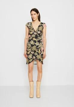 Anna Field Shift Dress - Shift Dress 2 Anna Field Shift Dress - Shift Dress -Anna Field Shop 000879a5b9754ce9801a39da47c3abcd scaled