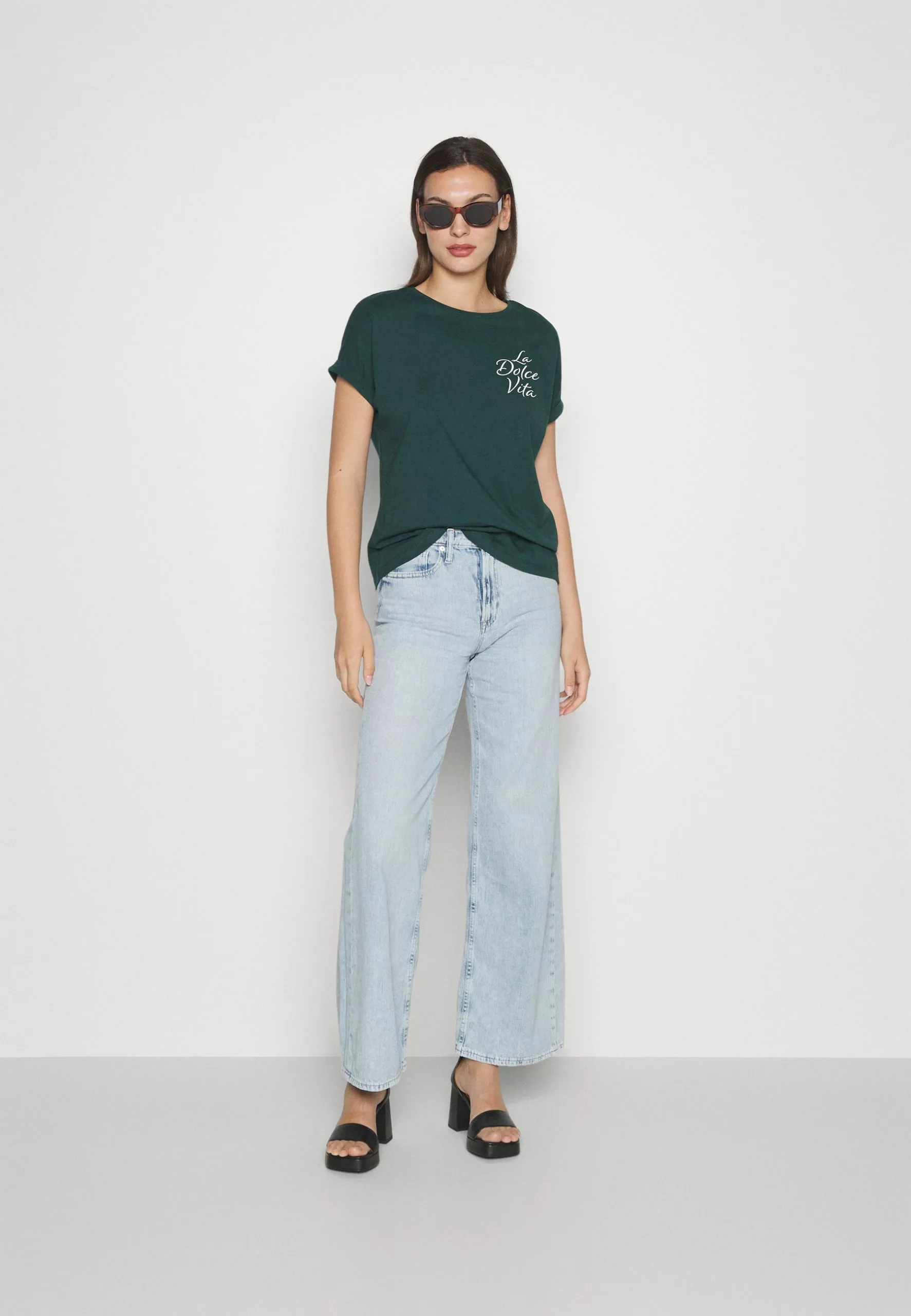 Print T-Shirt - Print T-Shirt Anna Field Print T-Shirt - Print T-Shirt -Anna Field Shop 02082eb7f69c452e8771d34b5ca17d97 scaled