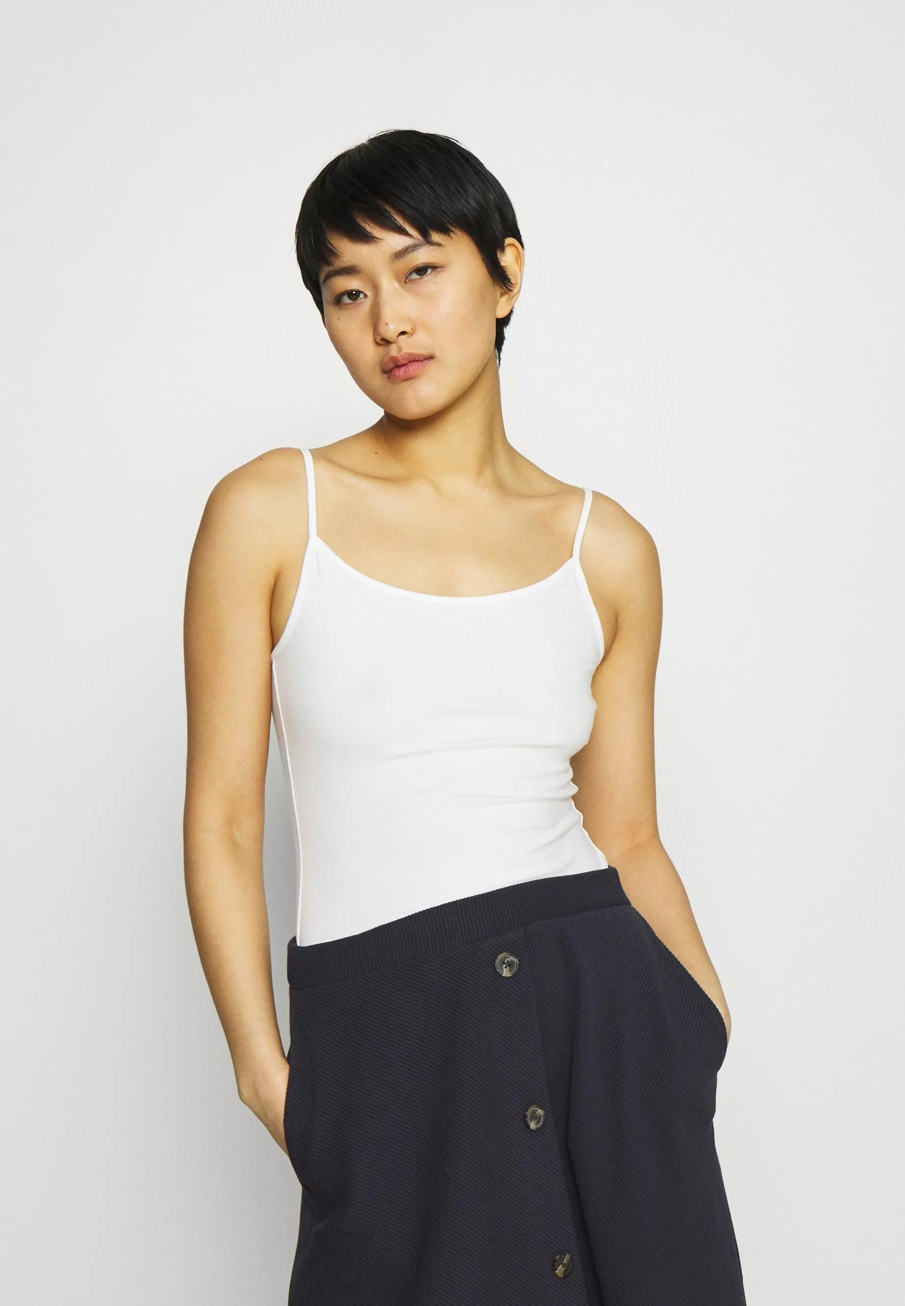 3Er Pack - Top - White/White/White Anna Field 3Er Pack - Top - White/White/White -Anna Field Shop 048688729f09430599e613ec6cb36be9 scaled