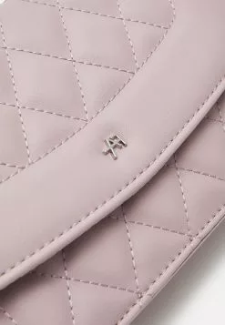 Anna Field Clutch - Lilac -Anna Field Shop 0d39abfcd63f45baba7ce862cad6565d scaled