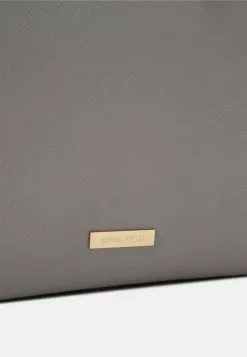 Anna Field Laptop Bag - Grey 4 Anna Field Laptop Bag - Grey -Anna Field Shop 0e77201ae2f746d487bb20b89f81fba2 scaled