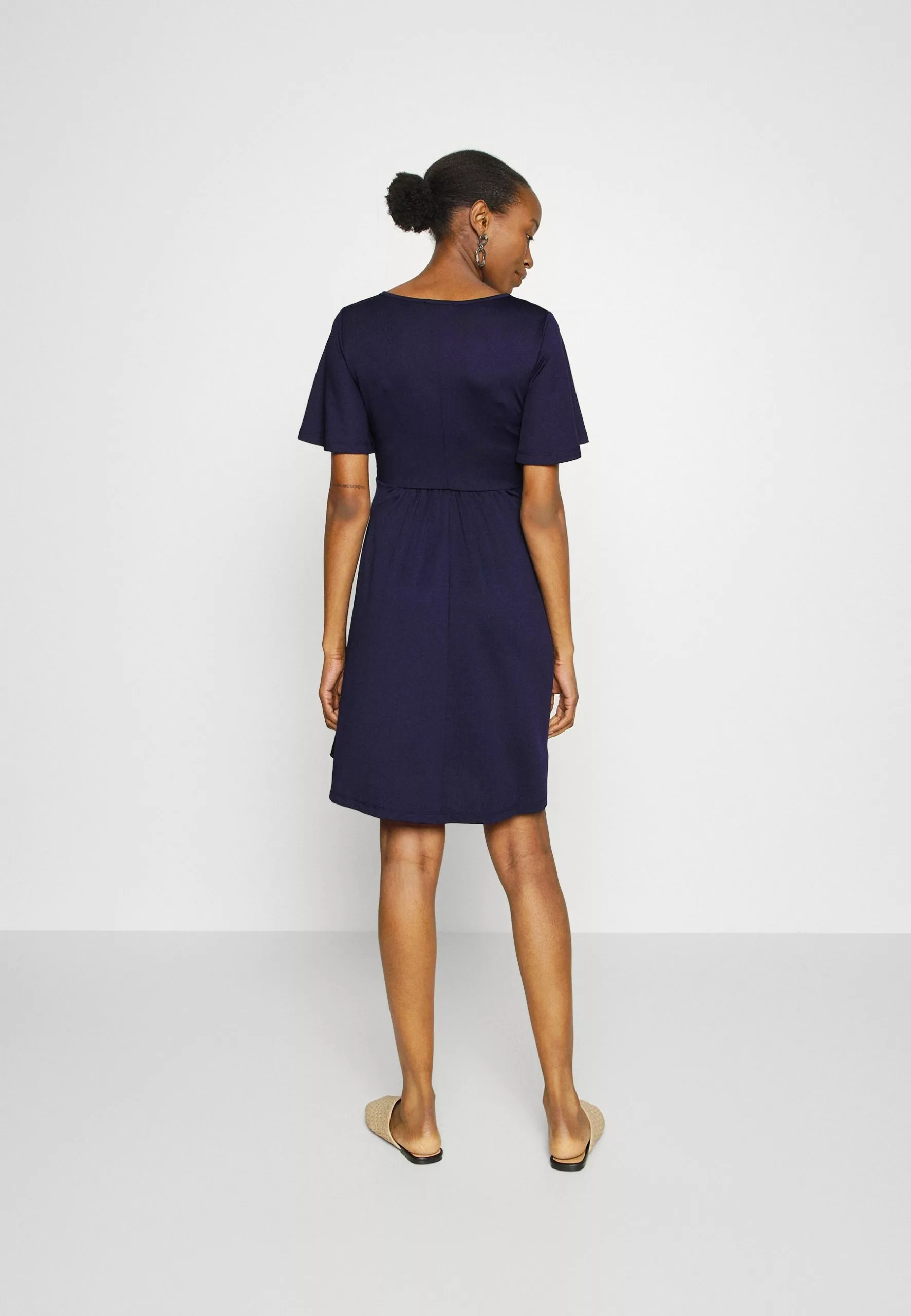 Sleeves Wrap Waist V Flared Mini Dress- Jersey Dress - Dark Blue Anna Field MAMA Sleeves Wrap Waist V Flared Mini Dress- Jersey Dress - Dark Blue -Anna Field Shop 10bfb0c73164483d9226d9d0e8f9981f scaled