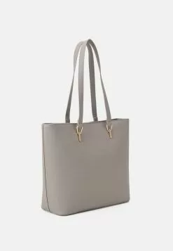 Anna Field Handbag - Grey 2 Anna Field Handbag - Grey -Anna Field Shop 18ec7397d227403f92bf0de056f4f671 scaled