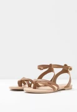 Anna Field Leather - T-Bar Sandals - Cognac 4 Anna Field Leather - T-Bar Sandals - Cognac -Anna Field Shop 19eb7fe26e594b4898801ca40f38b20a scaled
