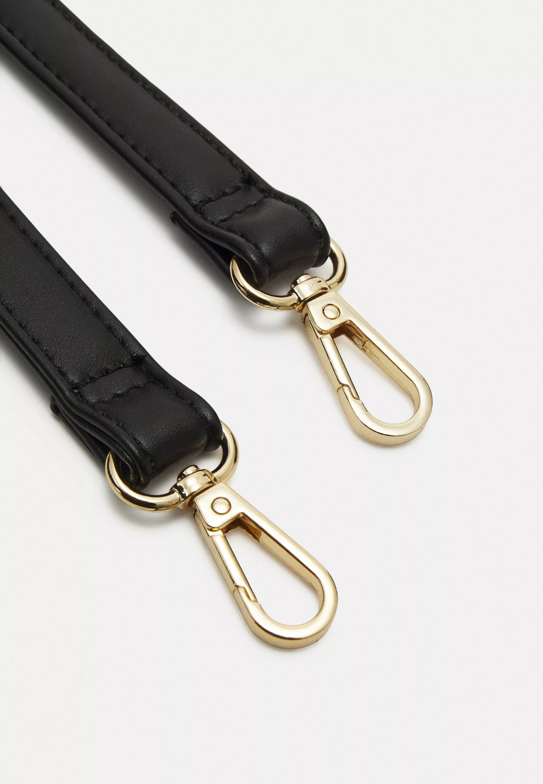 Handbag - Black Anna Field Handbag - Black -Anna Field Shop 1c98fe69e0084a51ae1d629fe388fd0d scaled