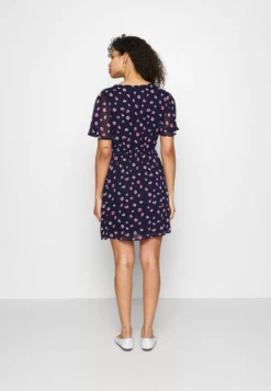Anna Field V-Neck Sleeve Dress- Day Dress - Dark Blue/Pink -Anna Field Shop 20c3fd60e6cc419788b7049ae2711e0a scaled
