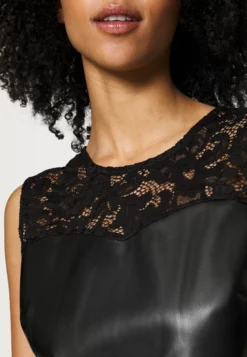 Anna Field Petite Top - Top 5 Anna Field Petite Top - Top -Anna Field Shop 25fb5318271f47a193c9baef58346464 scaled