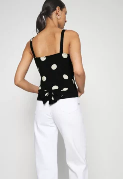 Anna Field Top - Black/White -Anna Field Shop 2833bbe5ee664ff09704cf7ad318d5a2 scaled