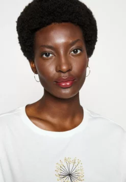 Anna Field Print T-Shirt - White -Anna Field Shop 2a0482b50b0b4f0593446eb7fe299606 scaled