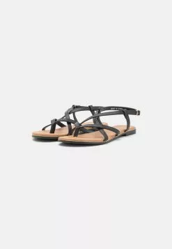 Anna Field T-Bar Sandals - Black 2 Anna Field T-Bar Sandals - Black -Anna Field Shop 2b9b4c49de094130ba3428bf6e7d387a scaled