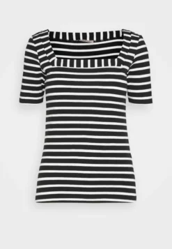 Anna Field Print T-Shirt - Black/White 4 Anna Field Print T-Shirt - Black/White -Anna Field Shop 30cf290b30fe42adb533d5c813b1d49d scaled