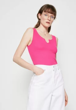 Anna Field Top - Pink -Anna Field Shop 31de32a4d76842f1a145162d2bc33dcc scaled