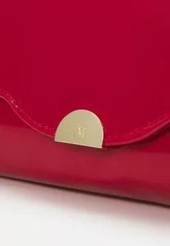 Anna Field Clutch - Red 3 Anna Field Clutch - Red -Anna Field Shop 363eb1f5b43f488fbc044d955c823a15 scaled