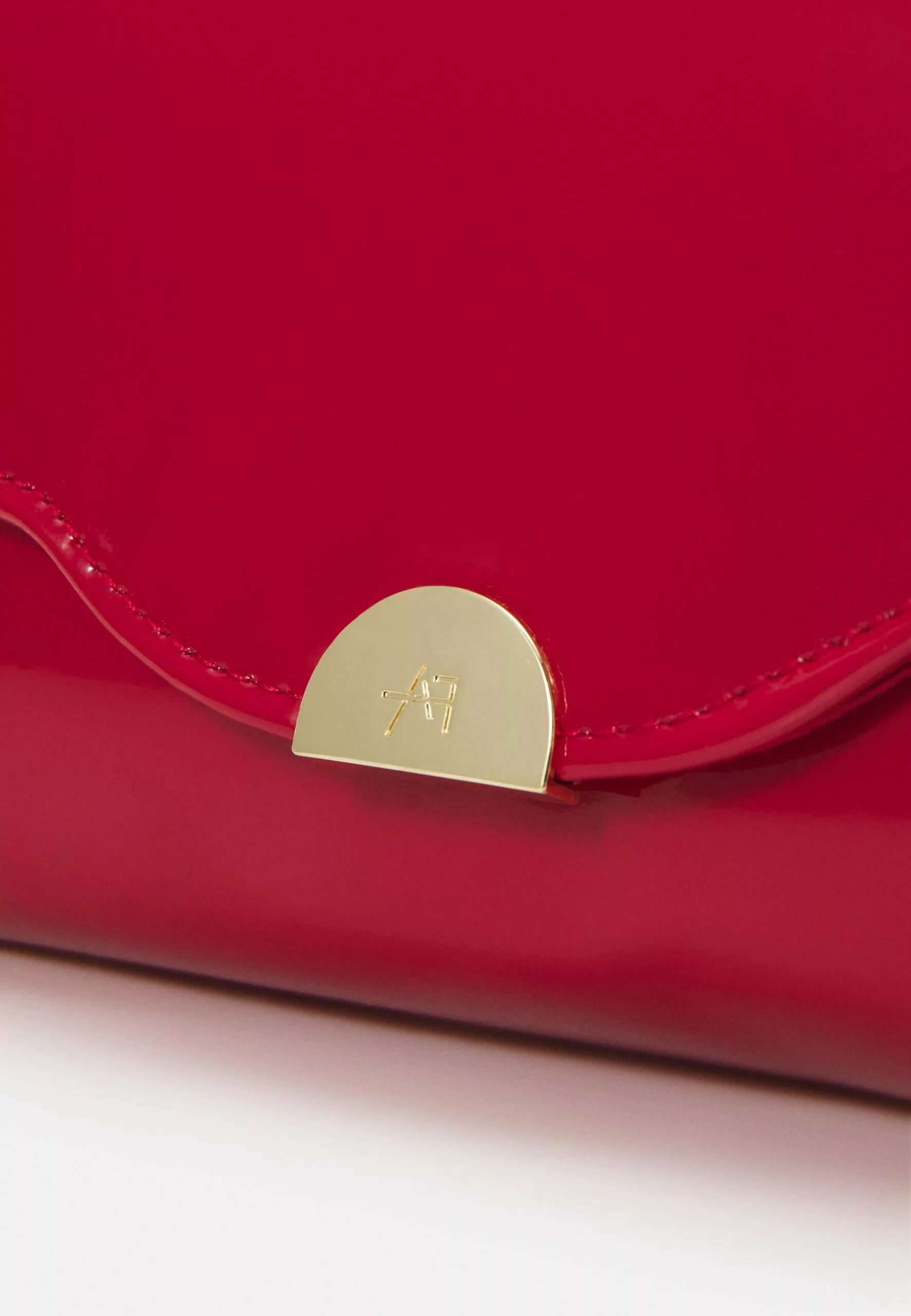 Clutch - Red Anna Field Clutch - Red -Anna Field Shop 363eb1f5b43f488fbc044d955c823a15 scaled