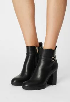 Anna Field Platform Ankle Boots - Black