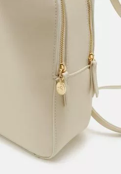 Anna Field Rucksack - Off-White -Anna Field Shop 3d6eefd9079042808a6c16ea1534ecfa scaled