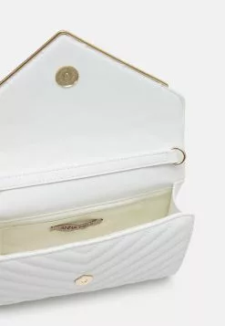 Anna Field Clutch - White 2 Anna Field Clutch - White -Anna Field Shop 3ea728d7c2b74c3c9a80a4139d2da6b0 scaled