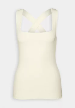 Anna Field Top - Sand 3 Anna Field Top - Sand -Anna Field Shop 4726bb4af4404b6c815182ae7c933cfe scaled