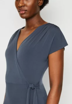 Anna Field Shift Dress - Shift Dress -Anna Field Shop 4a4ed76017364d1e8ede841365cbeaef scaled