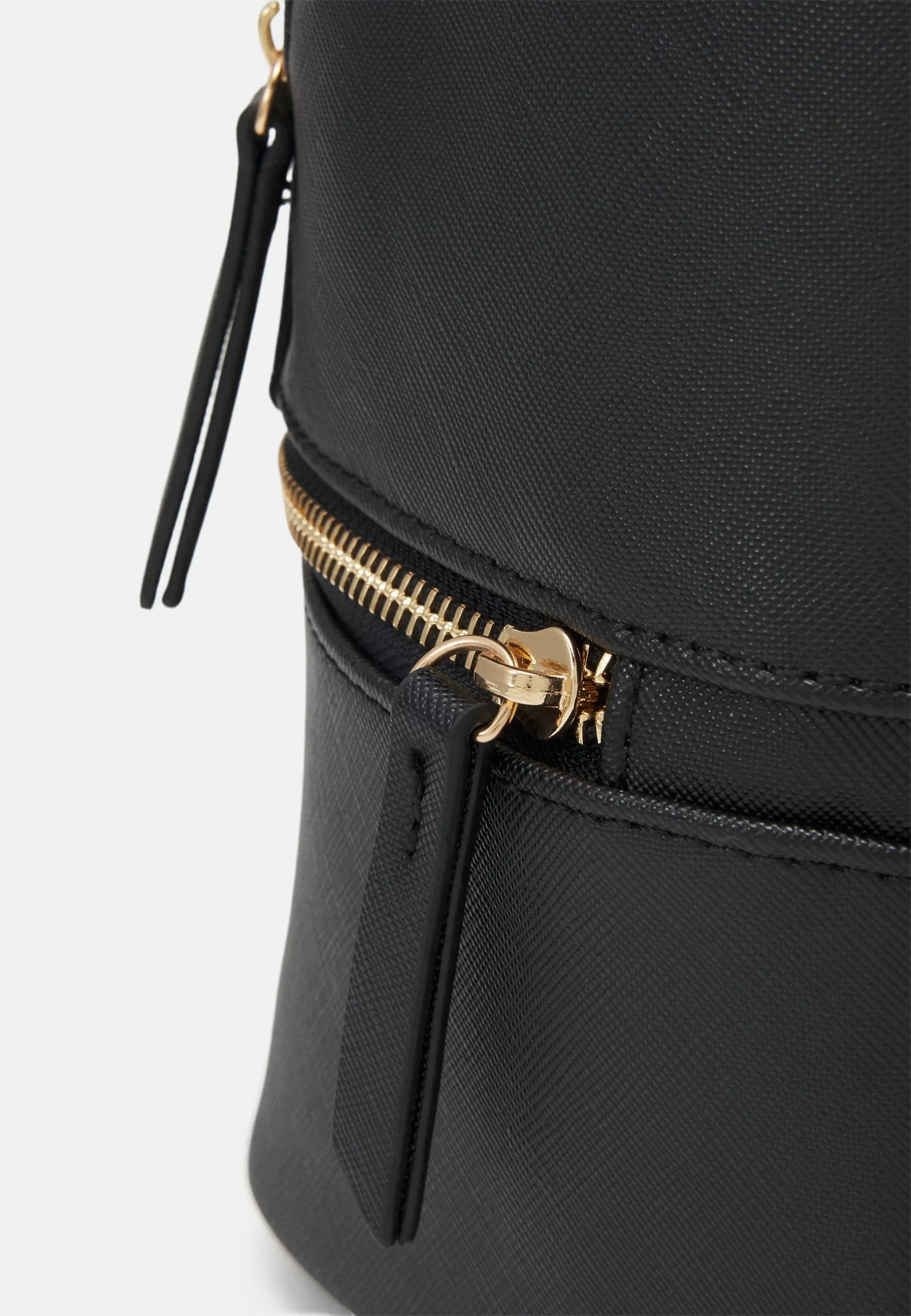 Rucksack - Black Anna Field Rucksack - Black -Anna Field Shop 4bfb6fa8d6514bafaca96049b70bb6d1 scaled