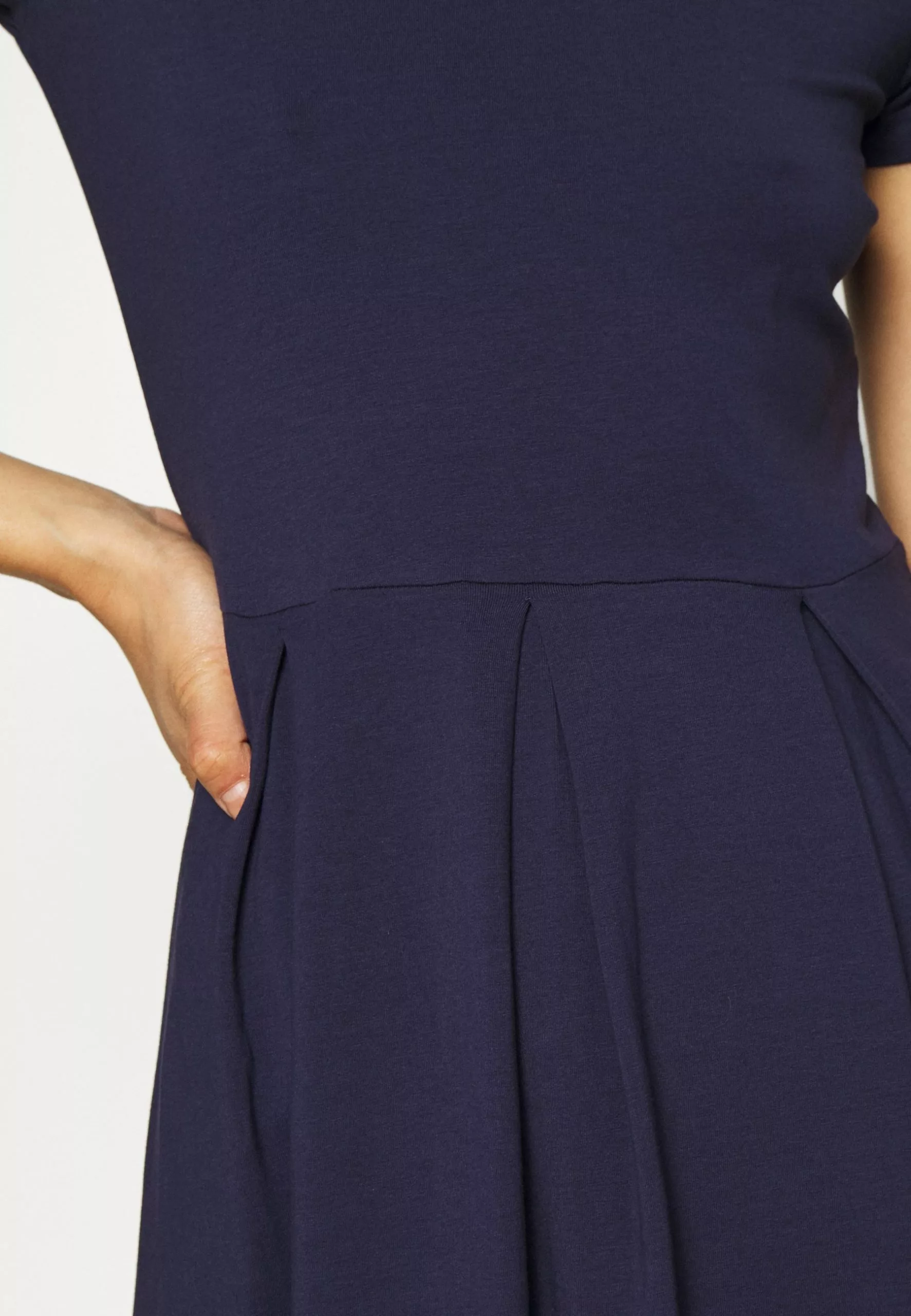 Jersey Dress - Jersey Dress Anna Field Jersey Dress - Jersey Dress -Anna Field Shop 4ef5a5d7c6d945c285290230d80d1877 scaled