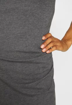 Anna Field Jersey Dress - Jersey Dress -Anna Field Shop 5351c3a458774bcc9cf8e922afc05c18 scaled