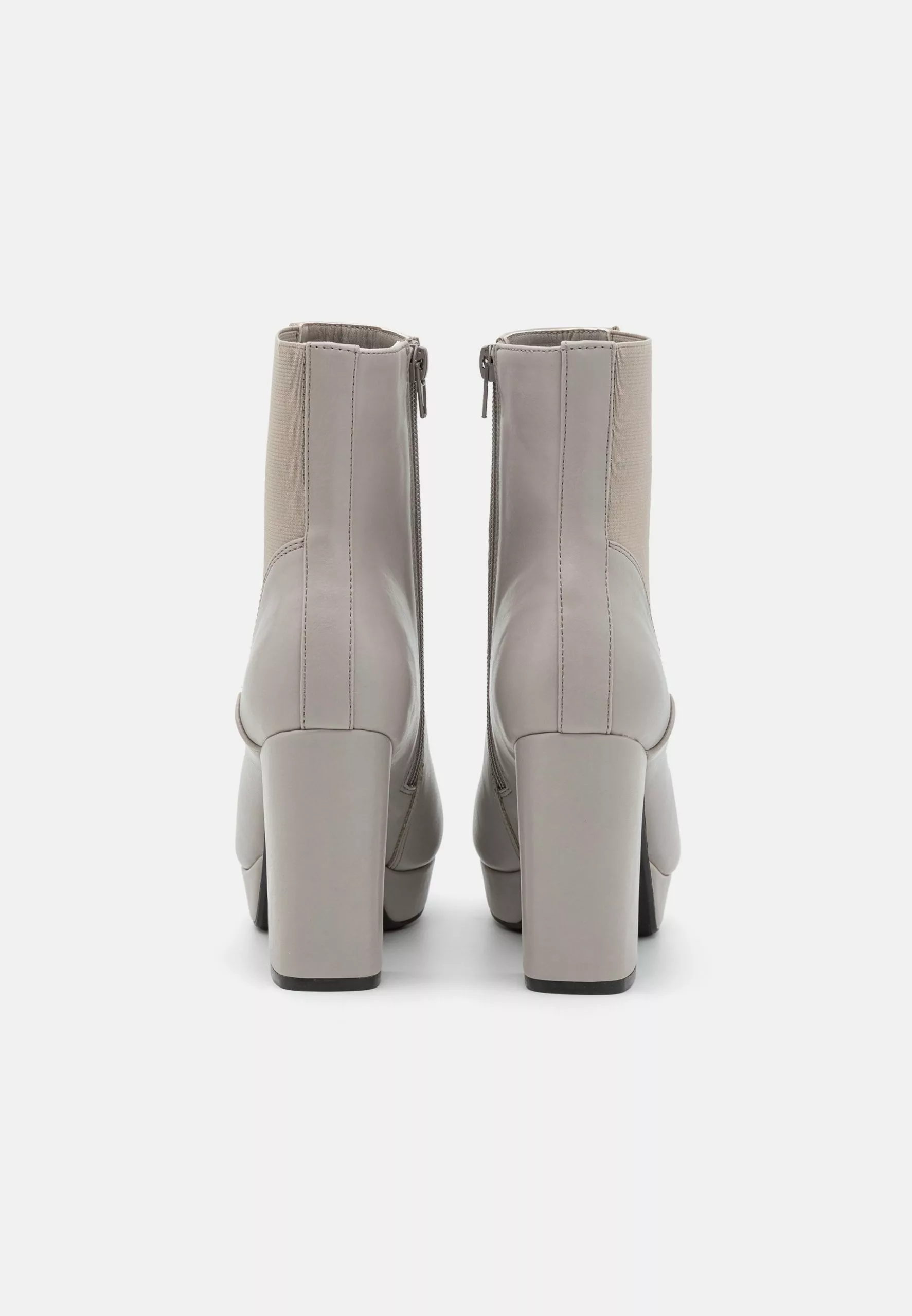Platform Ankle Boots - Grey Anna Field Wide Fit Platform Ankle Boots - Grey -Anna Field Shop 5a50a609668d4b628d310a0ba5263c50 scaled