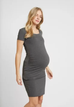 Anna Field MAMA 2 Pack - Jersey Dress 2 Anna Field MAMA 2 Pack - Jersey Dress -Anna Field Shop 5ae15054a3e74e628982ba1aea4c7ff2 scaled