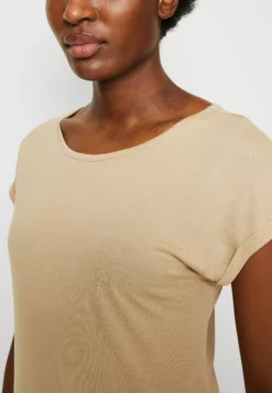 Anna Field 3 Pack - Basic T-Shirt - Beige/Off-White/Red -Anna Field Shop 5b3419d80d6d4f07b50179184be0d42f scaled