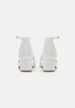 Anna Field Sandals - White 3 Anna Field Sandals - White -Anna Field Shop 5c51d62b721947669d27cabe80efa1aa scaled