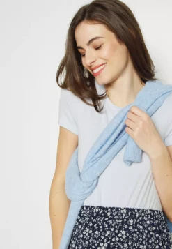 Anna Field MAMA Basic T-Shirt - Light Blue -Anna Field Shop 61d01b9f69fa43fbb698b35eefcdd89f scaled