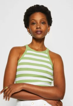 Anna Field 2 Pack - Top - Off-White/Green -Anna Field Shop 6e5d25d95cc140a3ae5db1d3e552d477 scaled