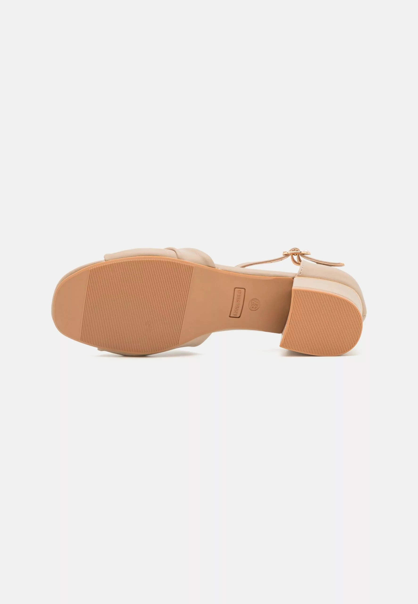 Sandals - Beige Anna Field Sandals - Beige -Anna Field Shop 7065ce86efb049049e4137bb062240c4 scaled