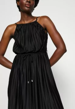 Anna Field Jersey Dress - Jersey Dress -Anna Field Shop 761fb46089774e62a80f63cde8153191 scaled