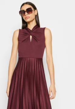 Anna Field Jersey Dress - Bordeaux -Anna Field Shop 7c07d56c873b408095e548104b7d6d4b scaled