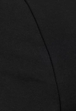 Anna Field Curvy 3Er Pack- Basic T-Shirt - Blue/Green/Black -Anna Field Shop 7e2a5f9a35ee4d12b05b79f5903e4f7d scaled