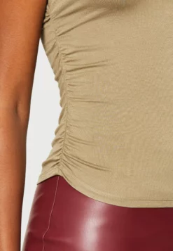 Anna Field Print T-Shirt - Print T-Shirt -Anna Field Shop 7eb0a21163c9412b837e7f0e40b658d8 scaled