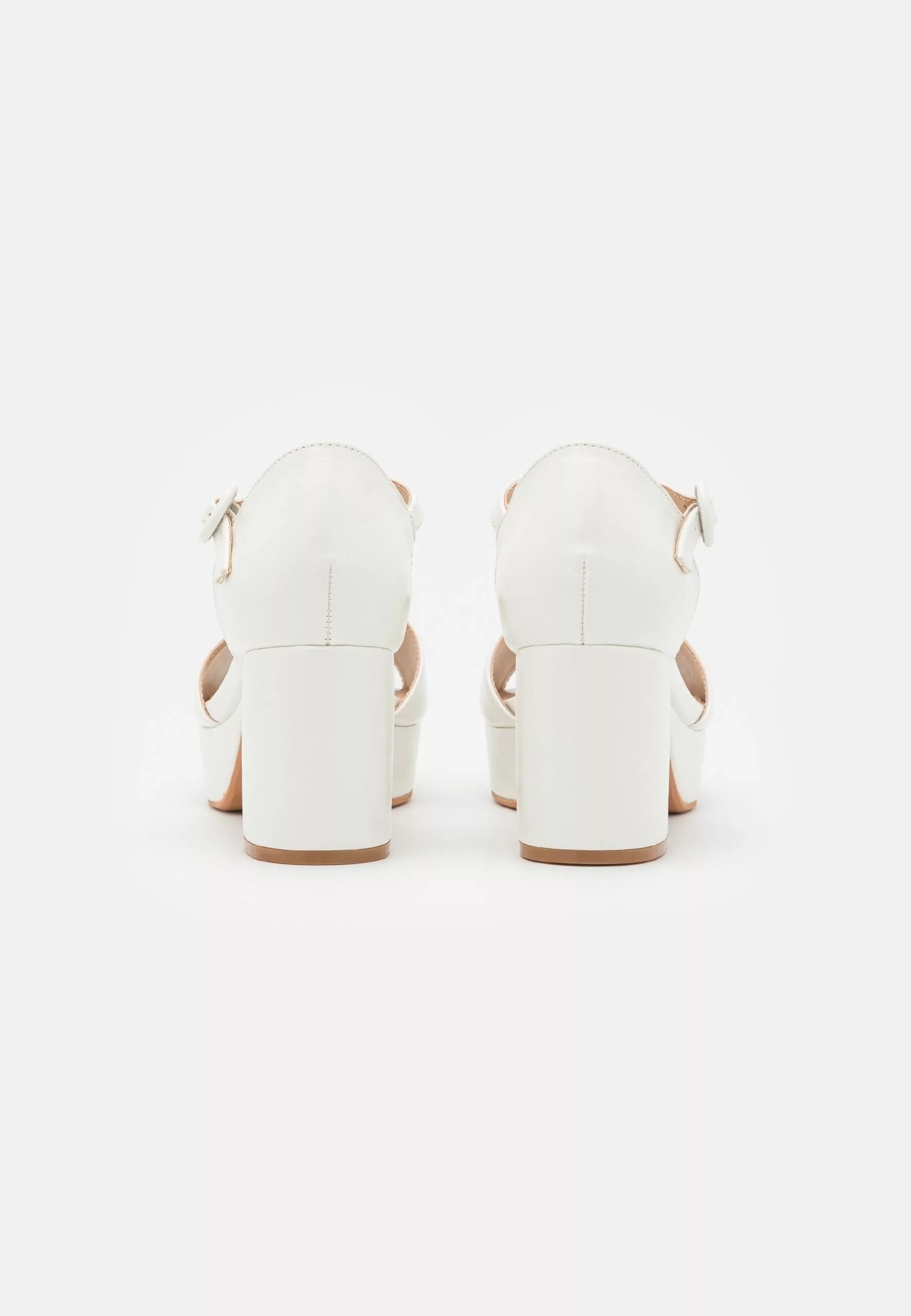 Platform Sandals - White Anna Field Platform Sandals - White -Anna Field Shop 84d42be310bf4748a1052384a174cbe9 scaled