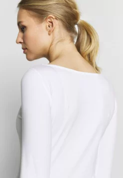 Anna Field 2 Pack - Long Sleeved Top - Maritime Blue/White 5 Anna Field 2 Pack - Long Sleeved Top - Maritime Blue/White -Anna Field Shop 8a545ecd383b4c67b94730b0fd0e3c9b scaled