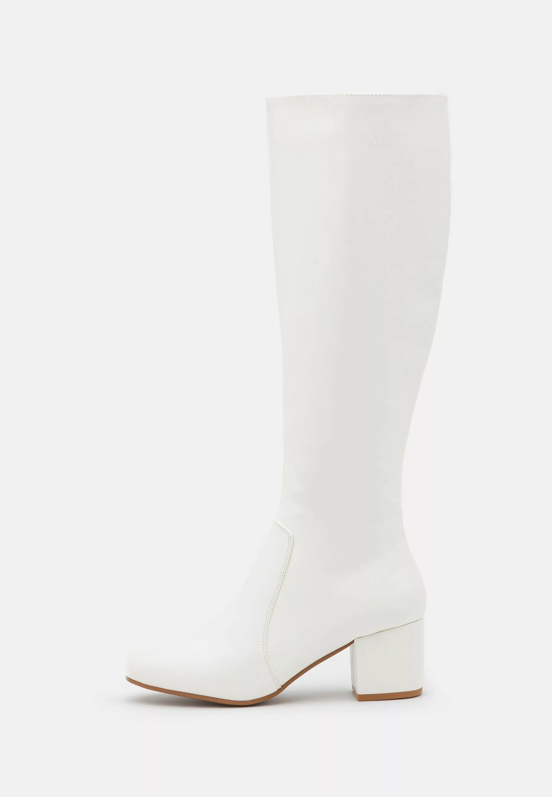 Boots - White Anna Field Boots - White -Anna Field Shop 9040d40a9df740df9f733b89053f9d9a scaled