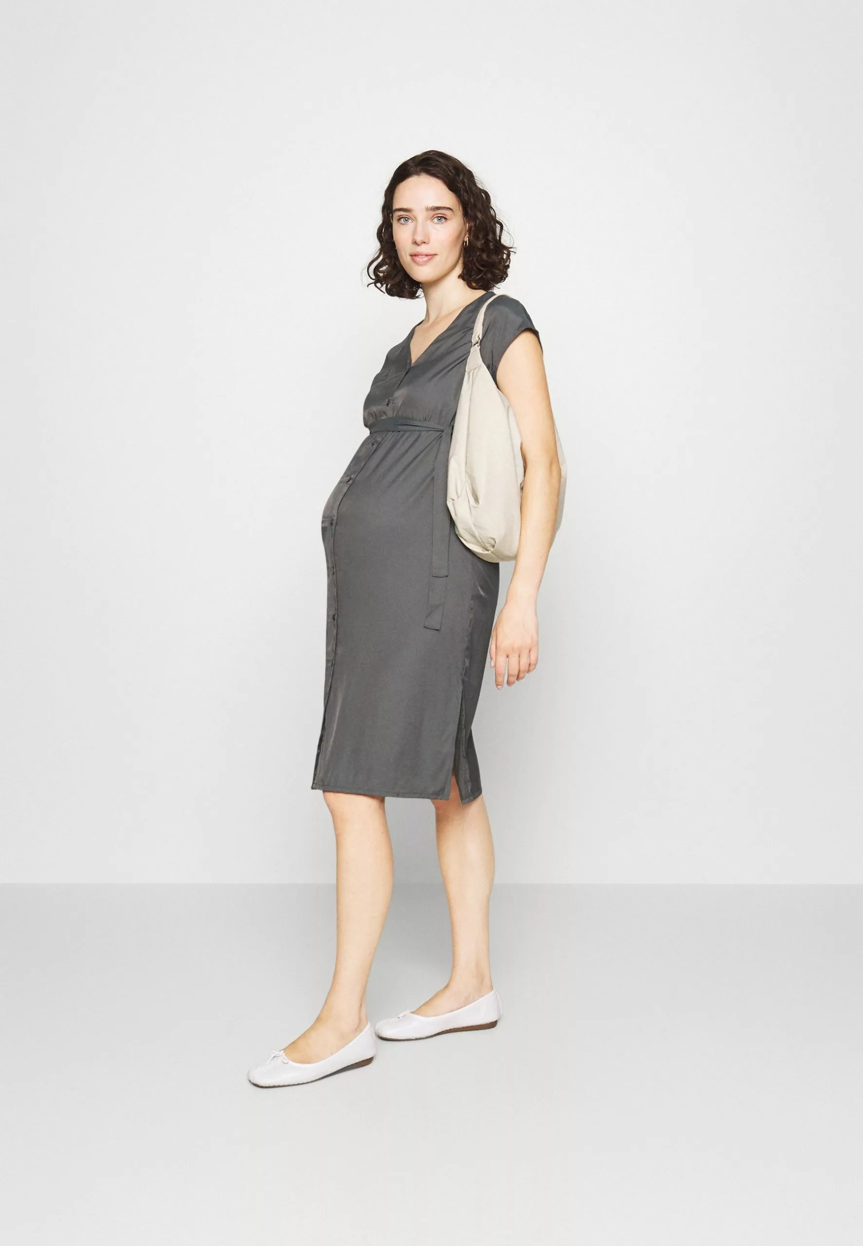 Day Dress - Khaki Anna Field MAMA Day Dress - Khaki -Anna Field Shop 9126faaf4b1547f19dd41fdbdde75139 scaled