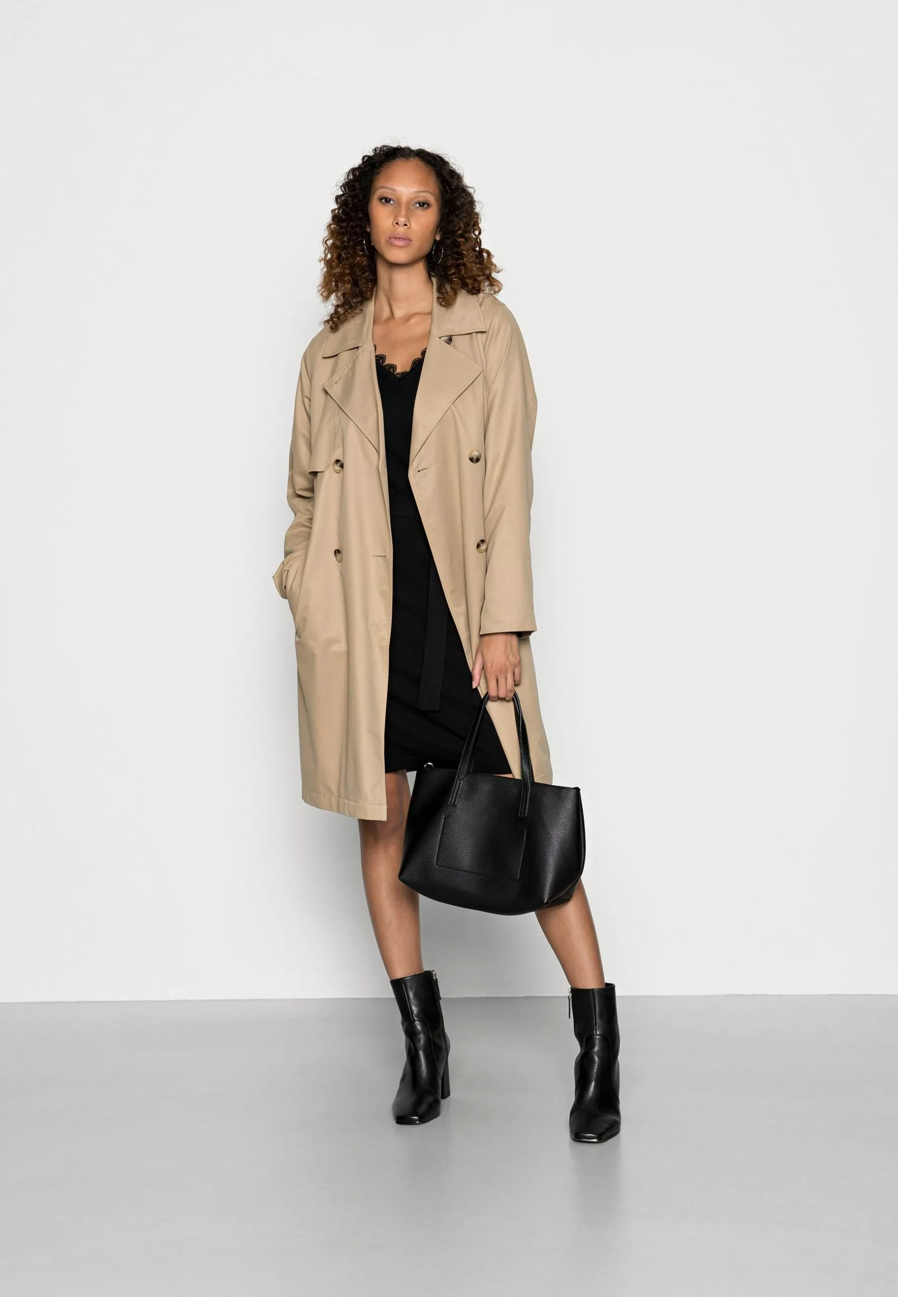 Lace Insert V Neckline Loose Dress - Jumper Dress Anna Field Lace Insert V Neckline Loose Dress - Jumper Dress -Anna Field Shop 9452c4dce3e849a4a9118421b1ba0f68 scaled