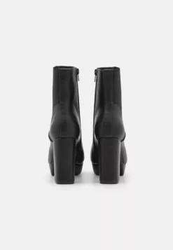 Anna Field Wide Fit Platform Ankle Boots - Black -Anna Field Shop 99bbf90702c44b24adab2f330100bd04 scaled