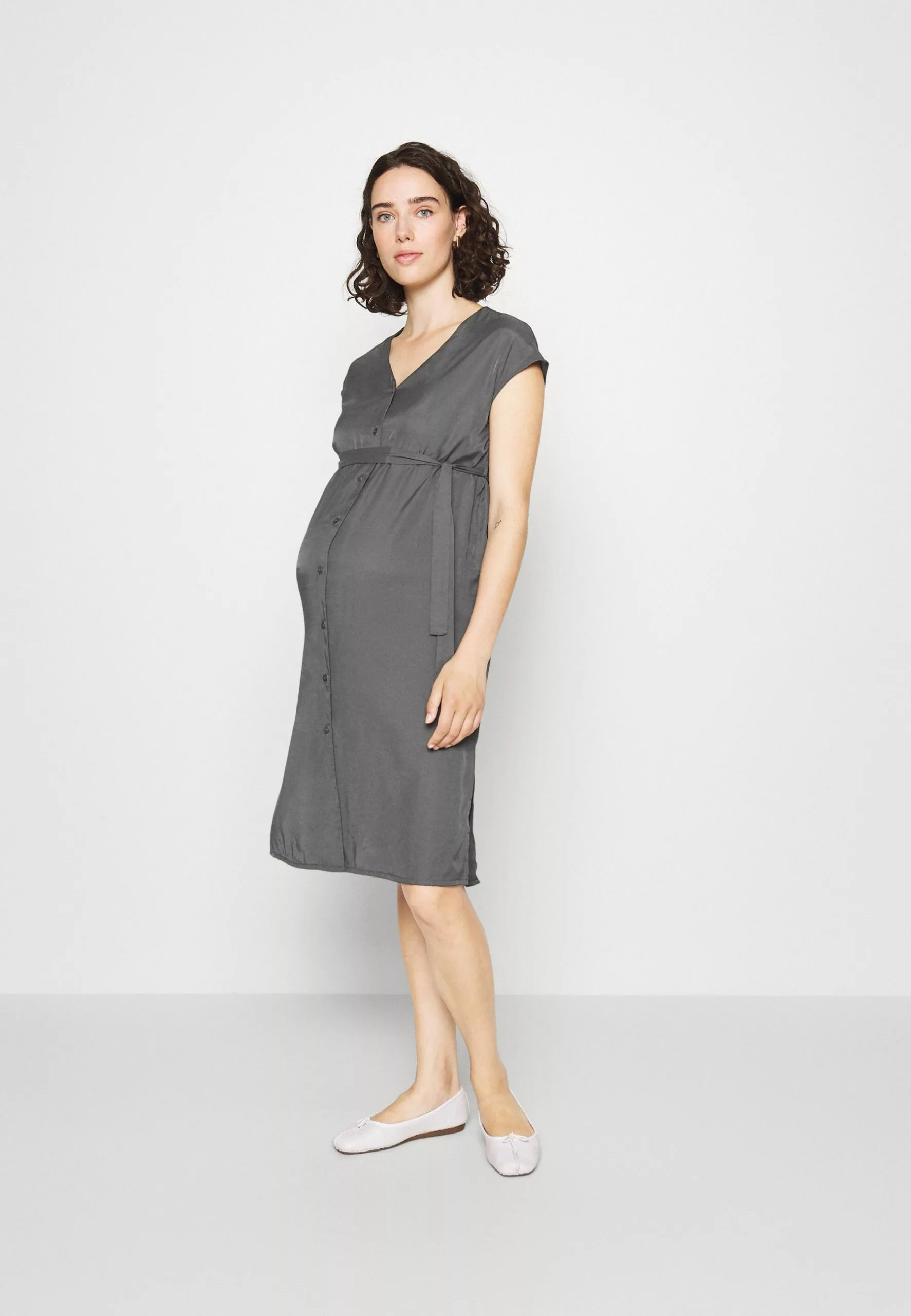 Day Dress - Khaki Anna Field MAMA Day Dress - Khaki -Anna Field Shop 9b0e4b4a7a964414b77f53f2ab0f747e scaled