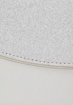 Anna Field Clutch - Silver 3 Anna Field Clutch - Silver -Anna Field Shop 9ea3cc01ee454b2490030d7ff9d07d6b scaled