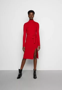 Anna Field Rollkragen Ripp Mini Strickkleid Mit Gürtel - Jumper Dress - Red