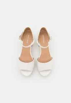 Anna Field Platform Sandals - White 5 Anna Field Platform Sandals - White -Anna Field Shop a18342cd001e4918bdd6644c7bf17cf2 scaled