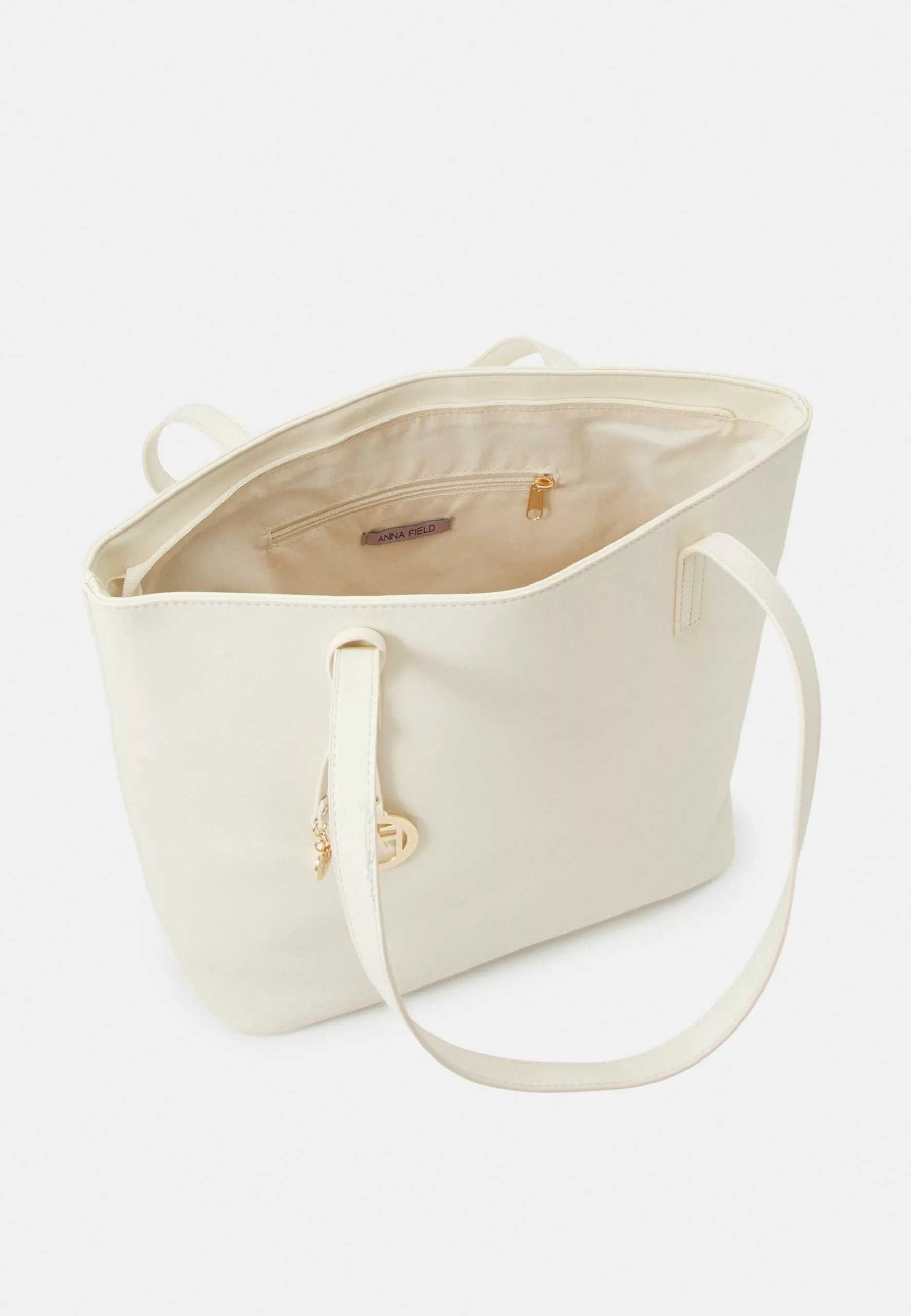 Handbag -Off-White Anna Field Handbag -Off-White -Anna Field Shop a2885b357a694405a4572d2134ffef36 scaled