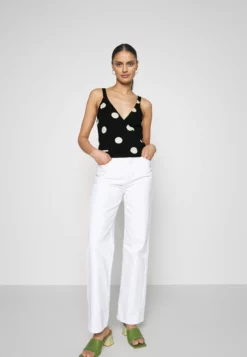 Anna Field Top - Black/White -Anna Field Shop a7adb764cac74b8d91d31c46cdcf6103 scaled