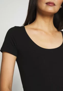 Anna Field 3 Pack - Basic T-Shirt -Anna Field Shop a9a6e68f2c514ab4b79fa4a5d00f3b87 scaled